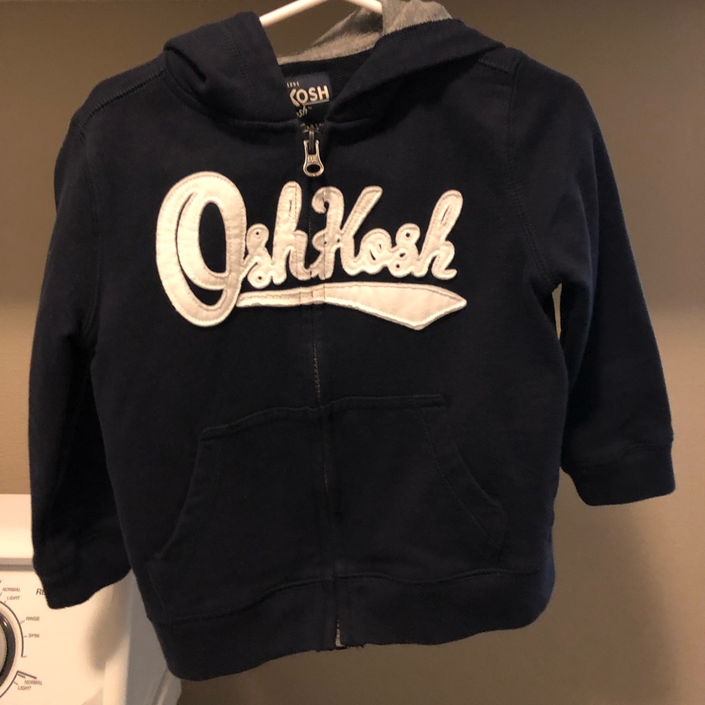 Like new Osh Kosh Zipper hoodie 3T